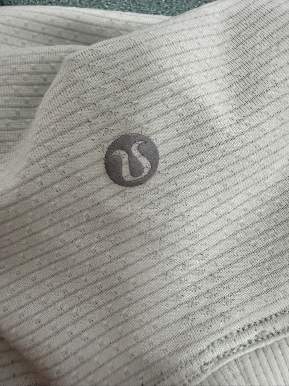 lululemon athletica Swiftly Tech 2.0  Short Sleeve Women’s 4 - Picture 7 of 11